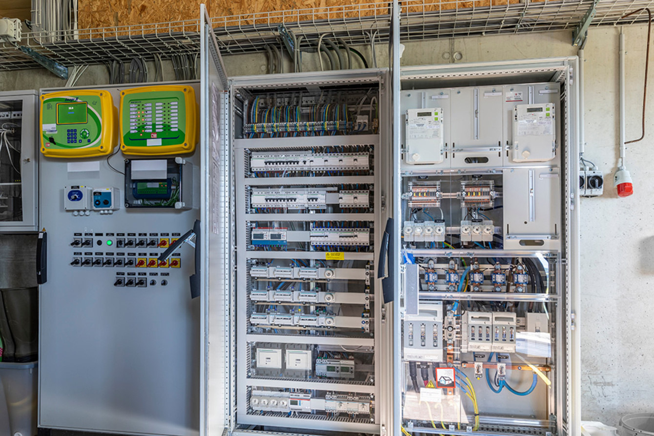 Nieder­spannungs­anlagen bei Elektro-Müller & Söhne GmbH in Bleicherode