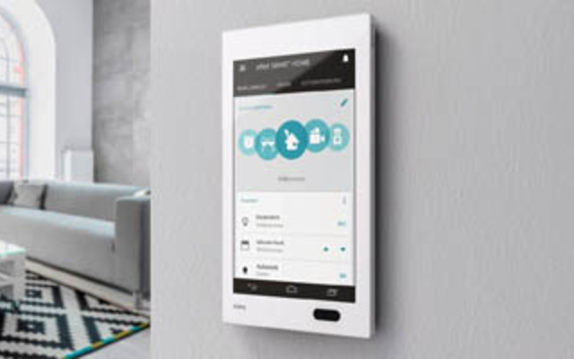 Bedienzentrale Gira G1 bei Elektro-Müller & Söhne GmbH in Bleicherode