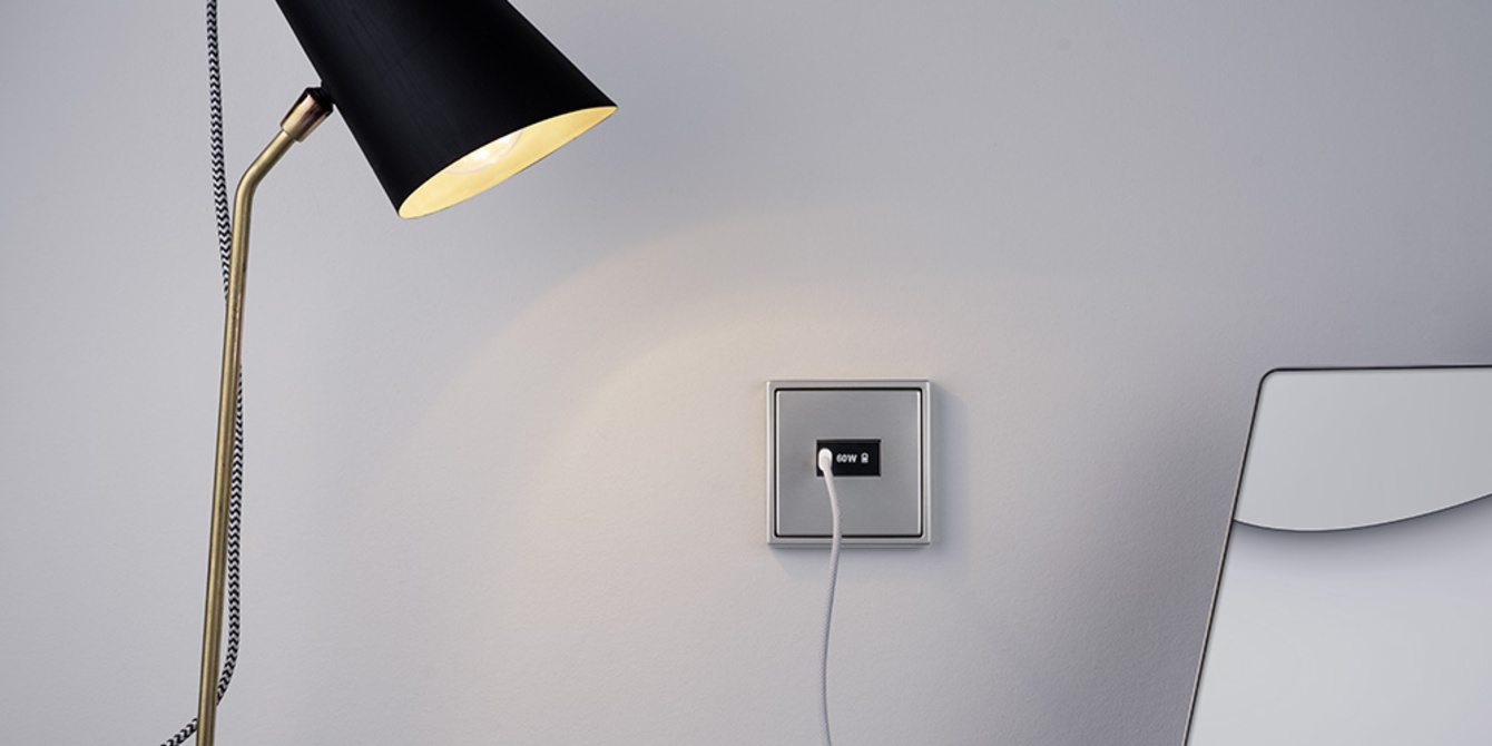 Ladegerät USB PD 60 bei Elektro-Müller & Söhne GmbH in Bleicherode