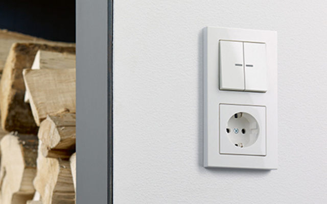 JUNG KNX Taster F 10 bei Elektro-Müller & Söhne GmbH in Bleicherode
